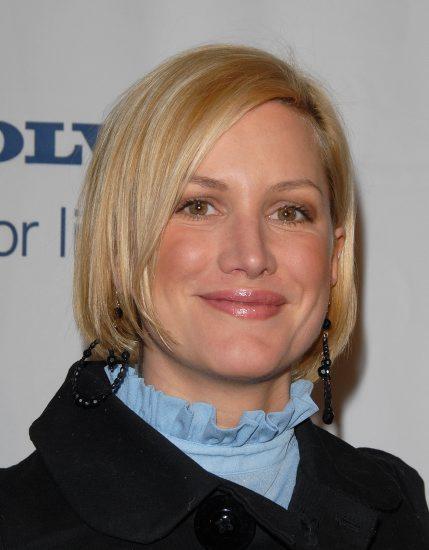 blonde_alice_evans4