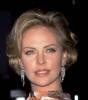 blonde_charlize_theron51.jpg