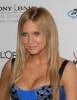 blonde_ashlee_simpson4.jpg